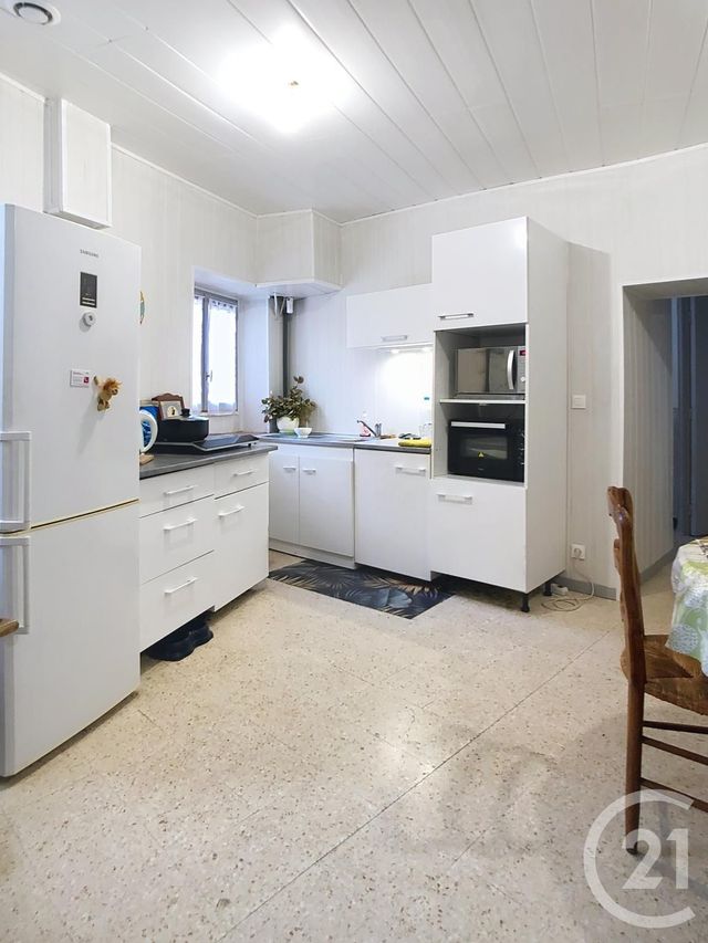 immeuble - VILLENEUVE LES BEZIERS - 34