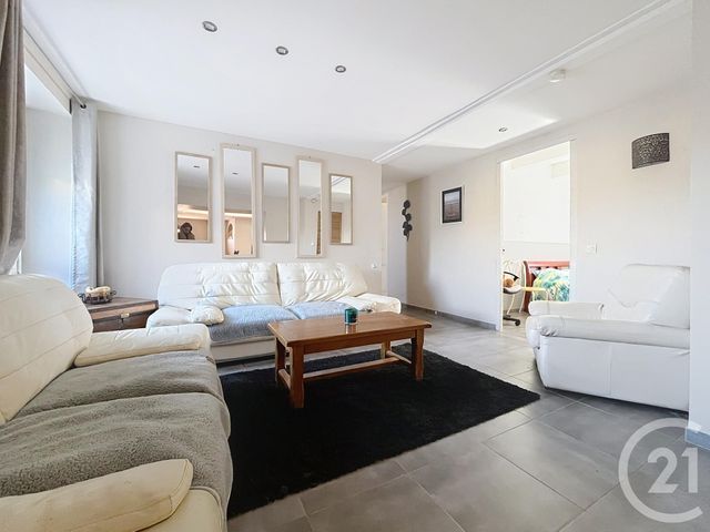 Afficher la photo en grand Maison à vendre - 5 pièces - 160,40 m2 - Servian - 34 - LANGUEDOC-ROUSSILLON