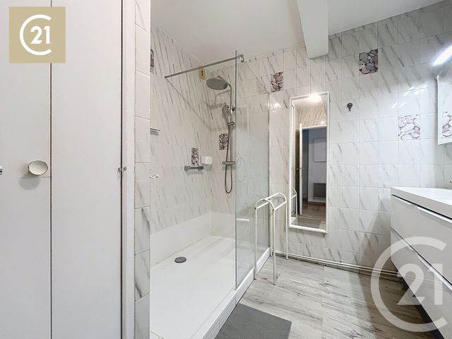 Afficher la photo en grand Appartement F3 à vendre - 3 pièces - 77,35 m2 - Beziers - 34 - LANGUEDOC-ROUSSILLON