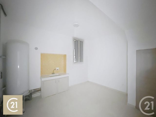 Afficher la photo en grand Appartement F2 à louer - 2 pièces - 29 m2 - Puisserguier - 34 - LANGUEDOC-ROUSSILLON