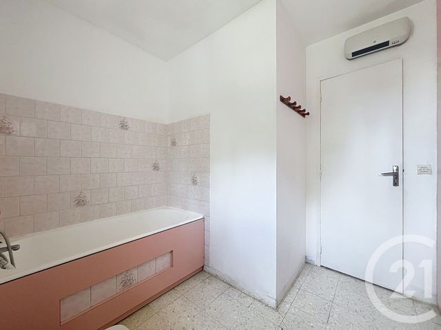 Afficher la photo en grand Maison à vendre - 6 pièces - 159,82 m2 - Serignan - 34 - LANGUEDOC-ROUSSILLON