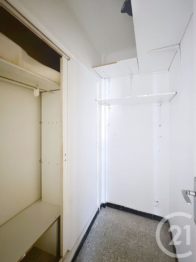 Afficher la photo en grand Appartement F4 à vendre - 5 pièces - 80,97 m2 - Beziers - 34 - LANGUEDOC-ROUSSILLON