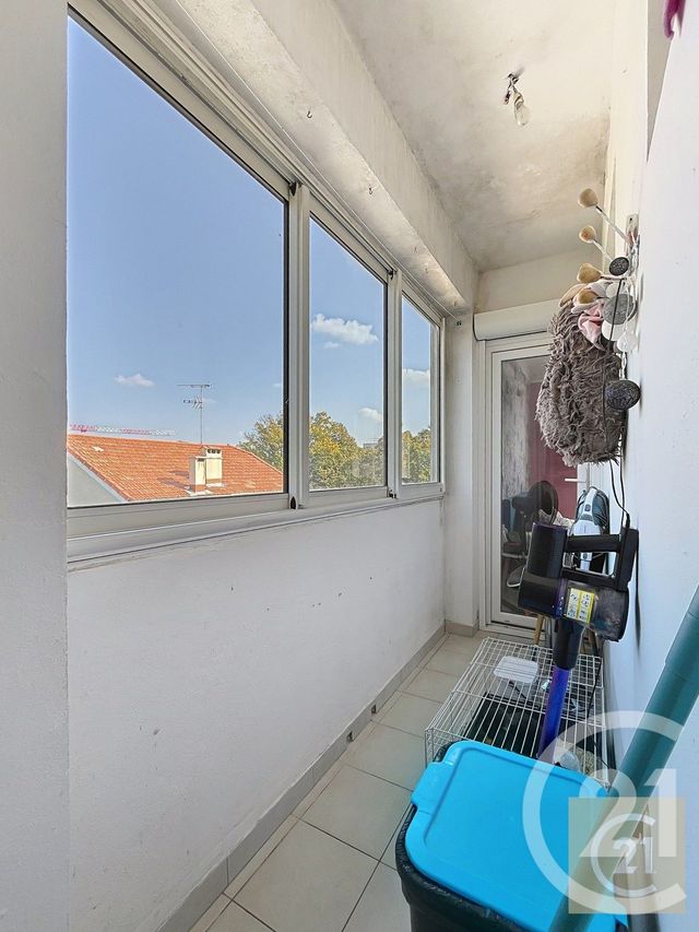 Afficher la photo en grand Appartement T4 à vendre - 4 pièces - 87,37 m2 - Beziers - 34 - LANGUEDOC-ROUSSILLON