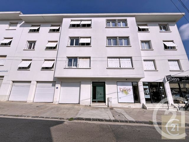 Afficher la photo en grand Appartement T4 à vendre - 4 pièces - 87,37 m2 - Beziers - 34 - LANGUEDOC-ROUSSILLON