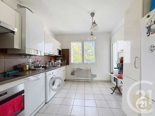 Afficher la photo en grand Appartement T4 à vendre - 4 pièces - 87,37 m2 - Beziers - 34 - LANGUEDOC-ROUSSILLON