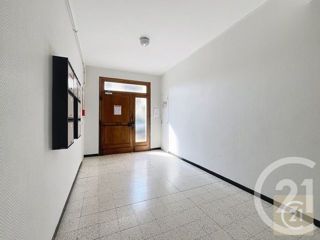 Afficher la photo en grand Appartement T4 à vendre - 4 pièces - 87,37 m2 - Beziers - 34 - LANGUEDOC-ROUSSILLON