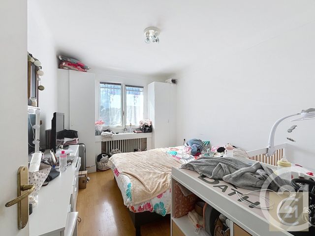 Afficher la photo en grand Appartement T4 à vendre - 4 pièces - 87,37 m2 - Beziers - 34 - LANGUEDOC-ROUSSILLON