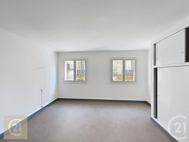 Afficher la photo en grand Appartement F3 à louer - 3 pièces - 89 m2 - Beziers - 34 - LANGUEDOC-ROUSSILLON