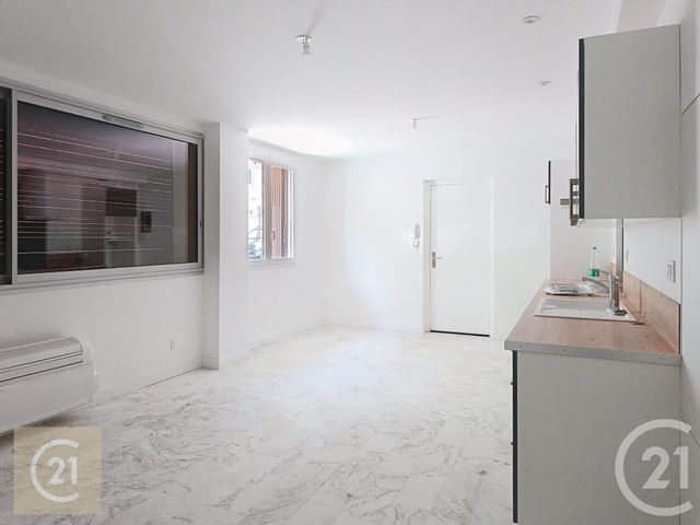Afficher la photo en grand Appartement F2 à louer - 2 pièces - 44,53 m2 - Beziers - 34 - LANGUEDOC-ROUSSILLON