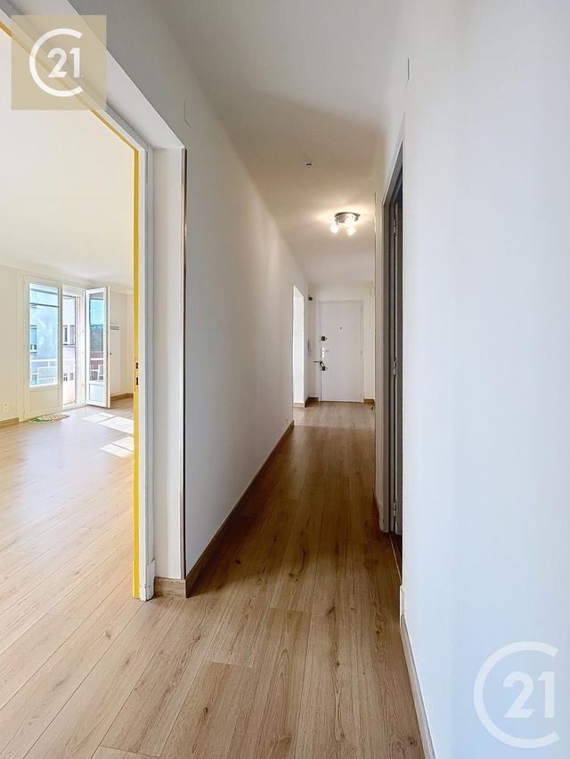 Afficher la photo en grand Appartement F4 à vendre - 4 pièces - 79,59 m2 - Beziers - 34 - LANGUEDOC-ROUSSILLON