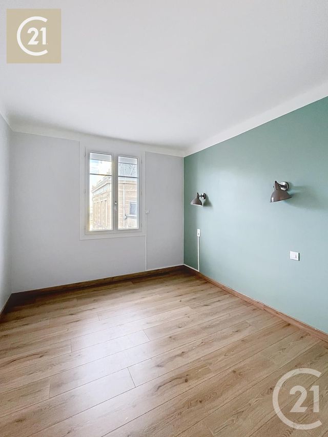 Afficher la photo en grand Appartement F4 à vendre - 4 pièces - 79,59 m2 - Beziers - 34 - LANGUEDOC-ROUSSILLON