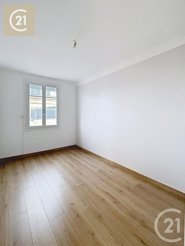 Afficher la photo en grand Appartement F4 à vendre - 4 pièces - 79,59 m2 - Beziers - 34 - LANGUEDOC-ROUSSILLON