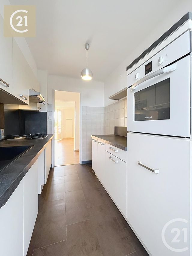 Afficher la photo en grand Appartement F4 à vendre - 4 pièces - 79,59 m2 - Beziers - 34 - LANGUEDOC-ROUSSILLON