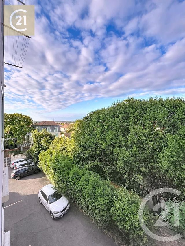 Afficher la photo en grand Appartement F4 à vendre - 4 pièces - 79,59 m2 - Beziers - 34 - LANGUEDOC-ROUSSILLON