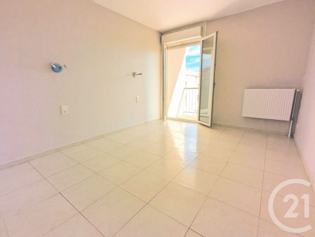Afficher la photo en grand Appartement T3 à vendre - 3 pièces - 71,30 m2 - Beziers - 34 - LANGUEDOC-ROUSSILLON
