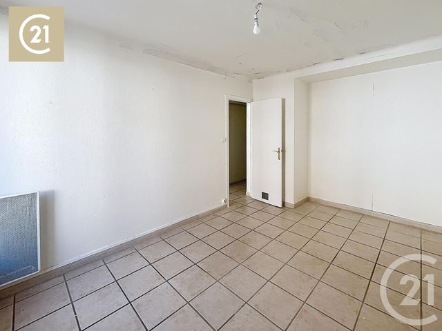 Appartement F3 bis &agrave; vendre - 5 pi&egrave;ces - 77,21 m2 - Beziers - 34 - LANGUEDOC-ROUSSILLON