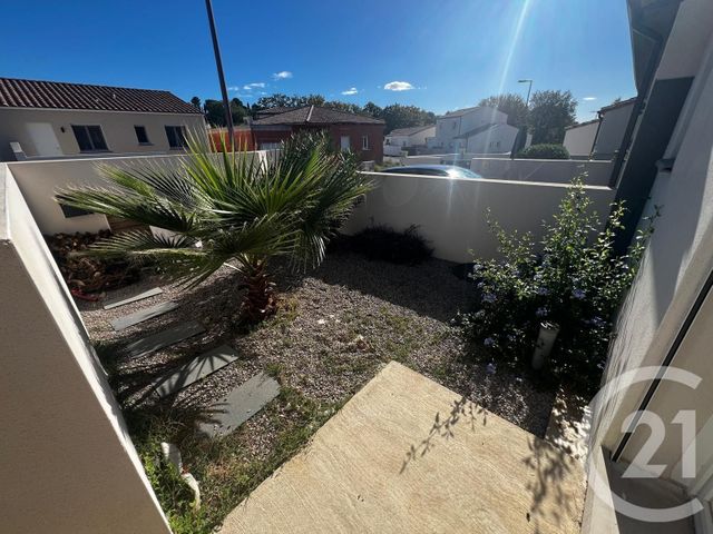 Maison &agrave; louer - 4 pi&egrave;ces - 103 m2 - Thezan Les Beziers - 34 - LANGUEDOC-ROUSSILLON