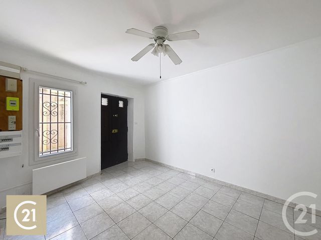 Maison &agrave; louer - 3 pi&egrave;ces - 41,75 m2 - Puisserguier - 34 - LANGUEDOC-ROUSSILLON