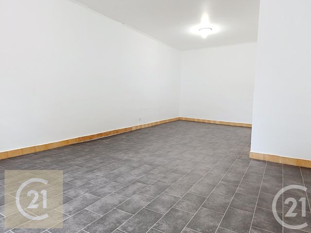 Appartement F3 &agrave; louer - 3 pi&egrave;ces - 75 m2 - Beziers - 34 - LANGUEDOC-ROUSSILLON