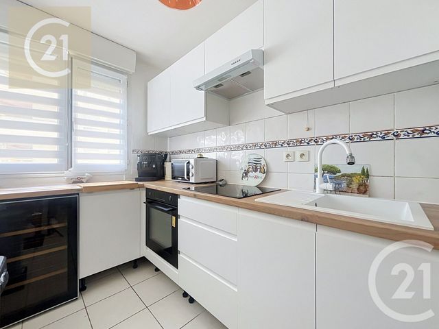 Appartement F3 &agrave; vendre - 3 pi&egrave;ces - 70,55 m2 - Beziers - 34 - LANGUEDOC-ROUSSILLON