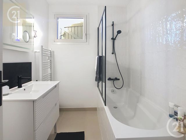 Afficher la photo en grand Maison à vendre - 5 pièces - 134 m2 - Beziers - 34 - LANGUEDOC-ROUSSILLON